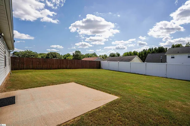 $249,000 | 136 Bellweather Drive, Duncan, SC 29334