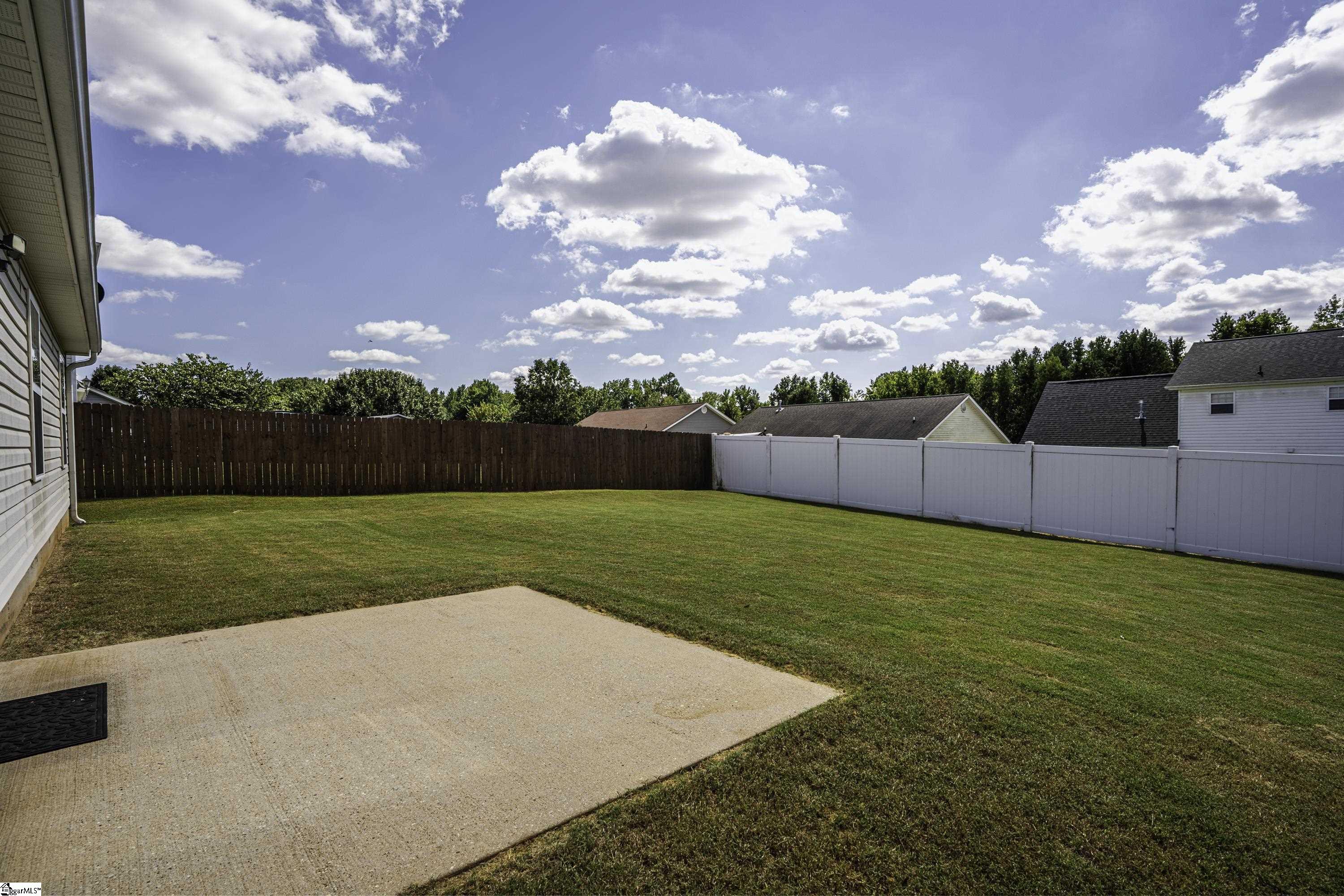 136 Bellweather Drive Duncan, SC 29334 - Photo 25 of 27