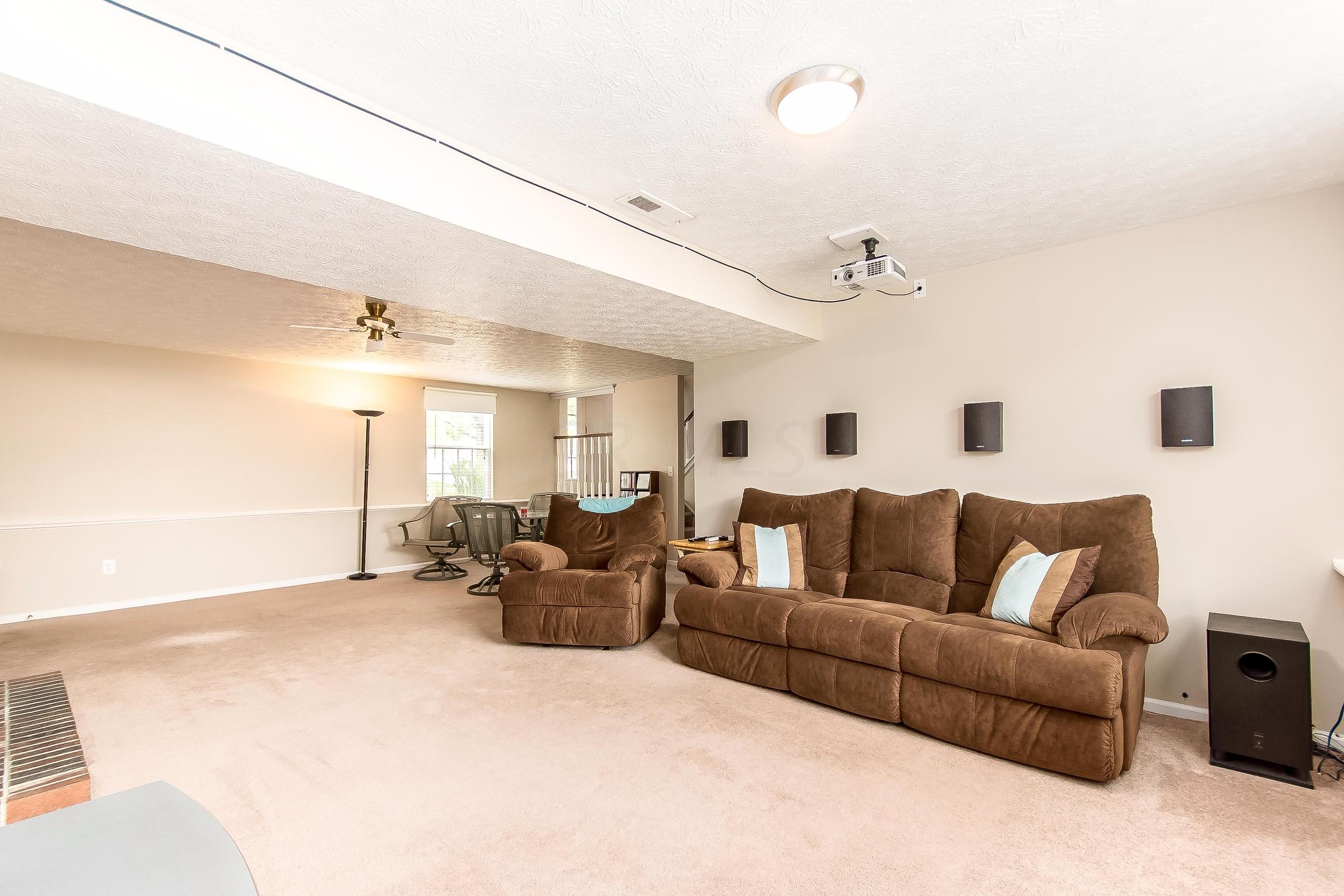 5418 Davidson Road Hilliard, OH 43026 - Photo 18 of 26 Gallery Image 18