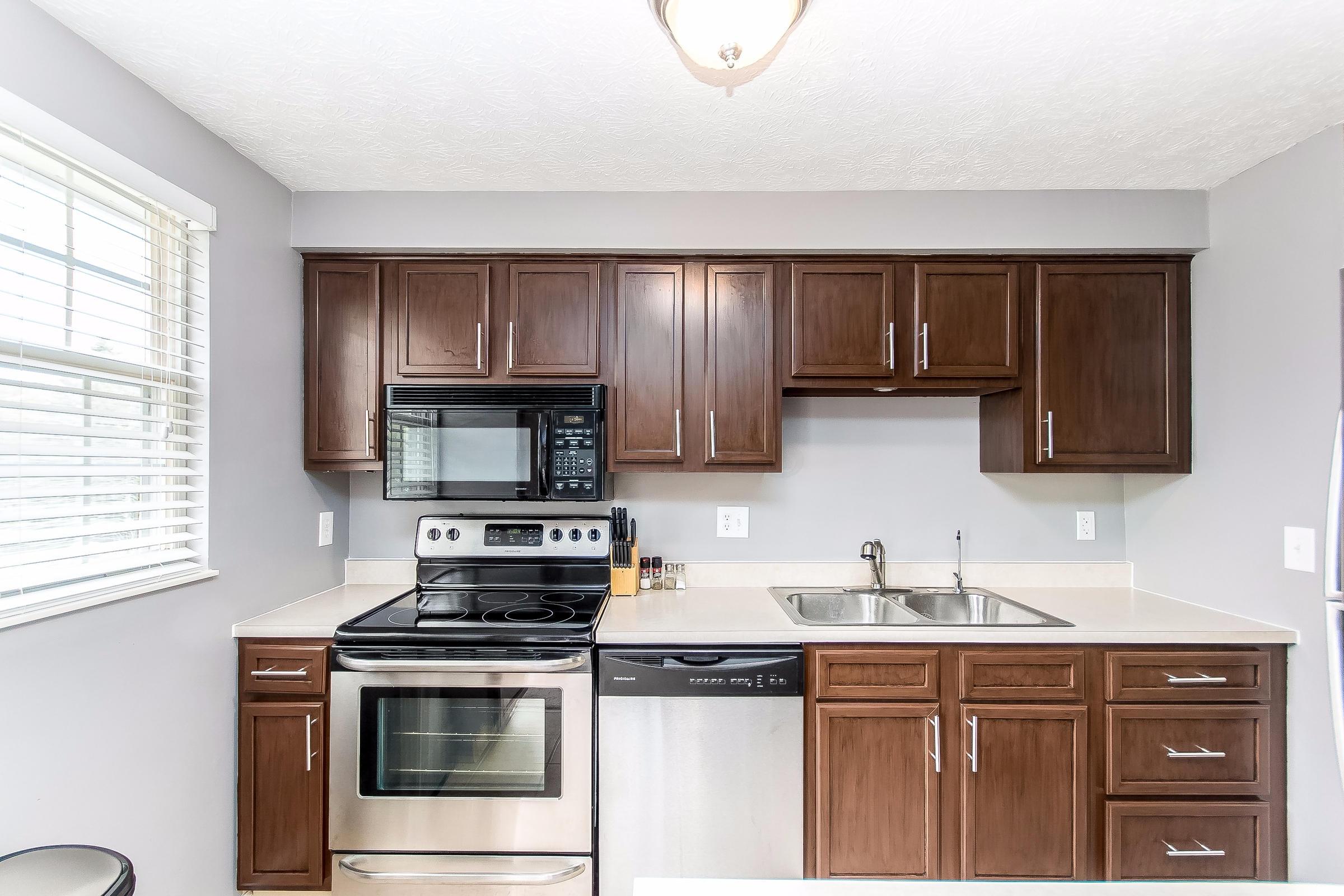 5418 Davidson Road Hilliard, OH 43026 - Photo 7 of 26 Gallery Image 7