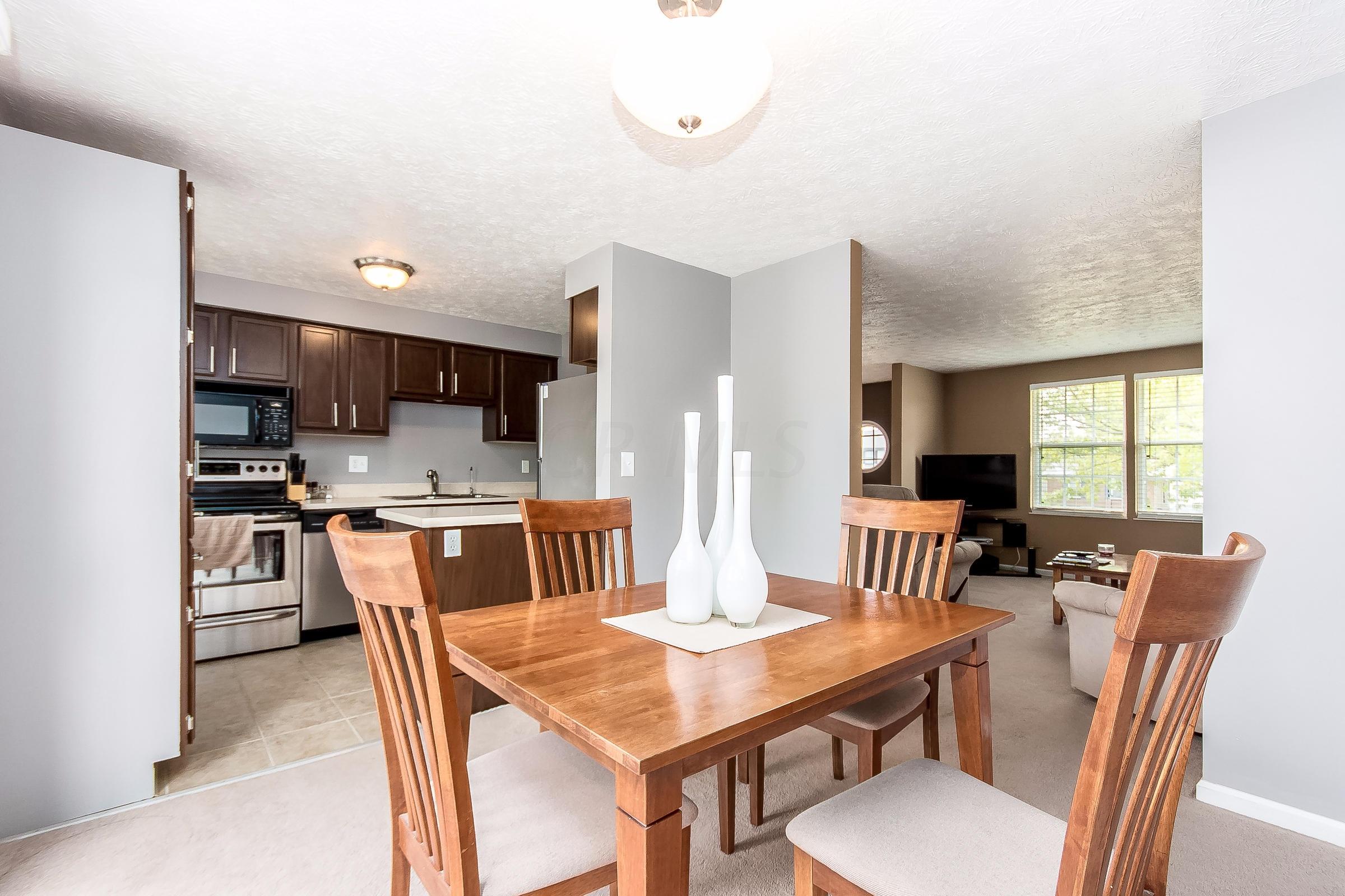 5418 Davidson Road Hilliard, OH 43026 - Photo 8 of 26 Gallery Image 8