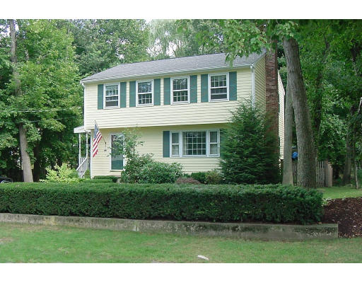 25 Fairbanks Road Framingham, MA 01701 - Photo 1 of 1 Gallery Image 1