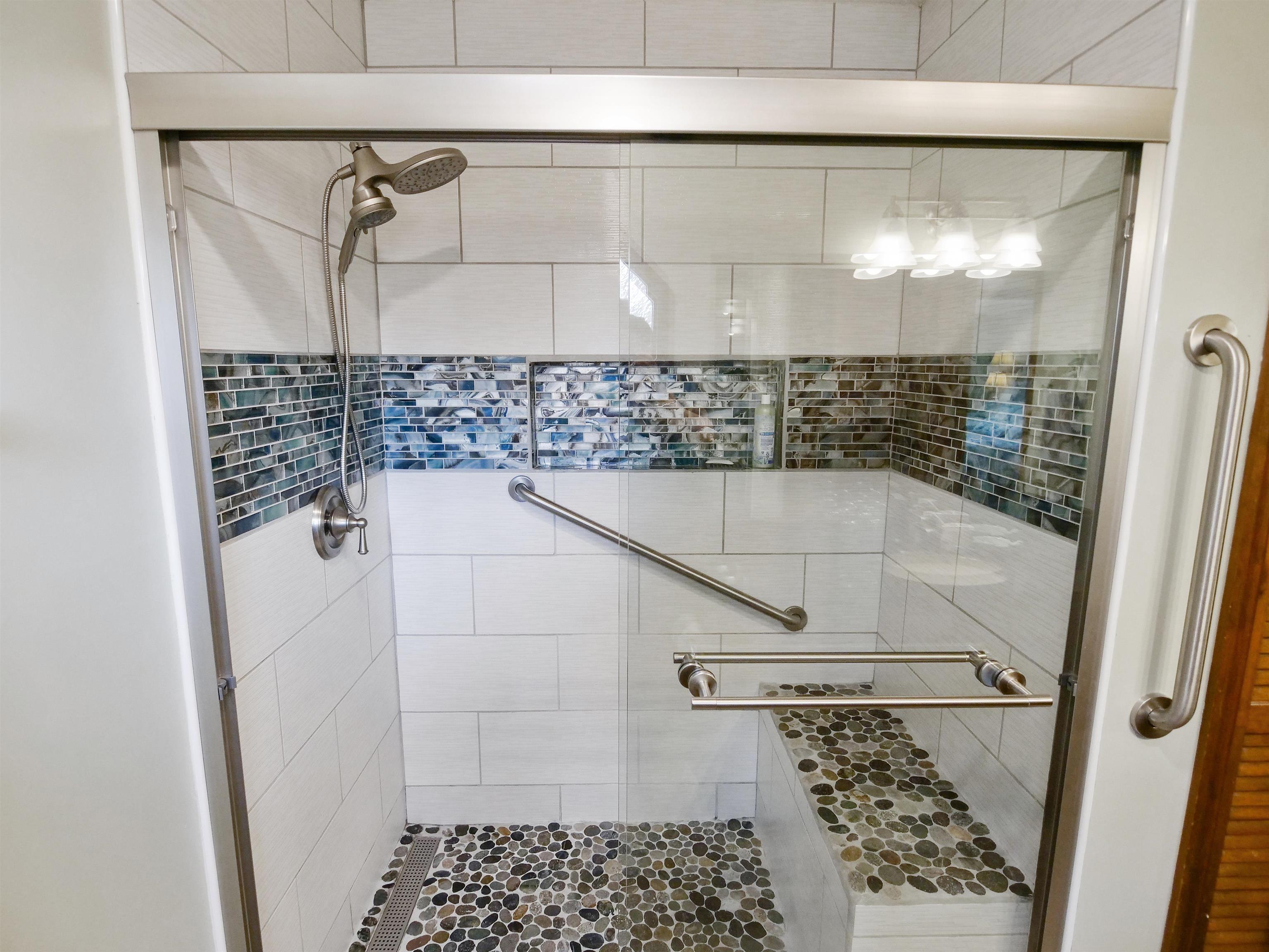 386 East Killarney Lake Moore, SC 29369 - Photo 19 of 39