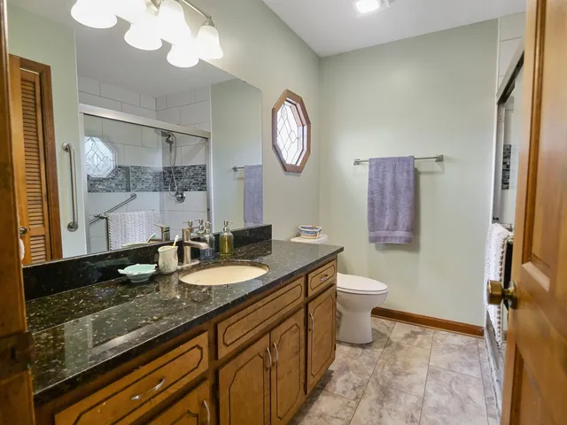 $449,900 | 386 East Killarney Lake, Moore, SC 29369