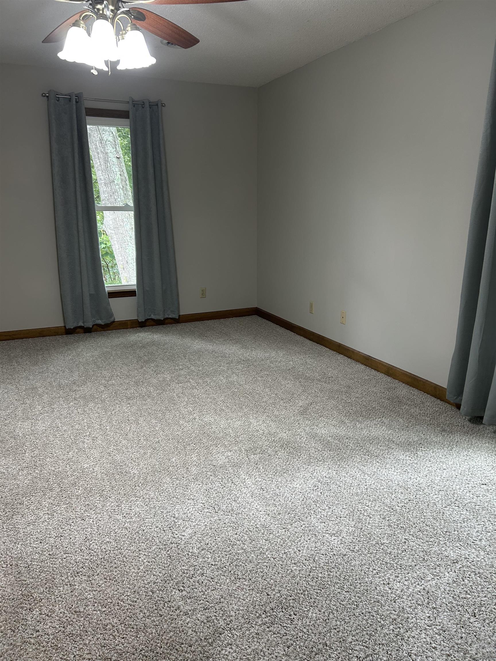 386 East Killarney Lake Moore, SC 29369 - Photo 24 of 39