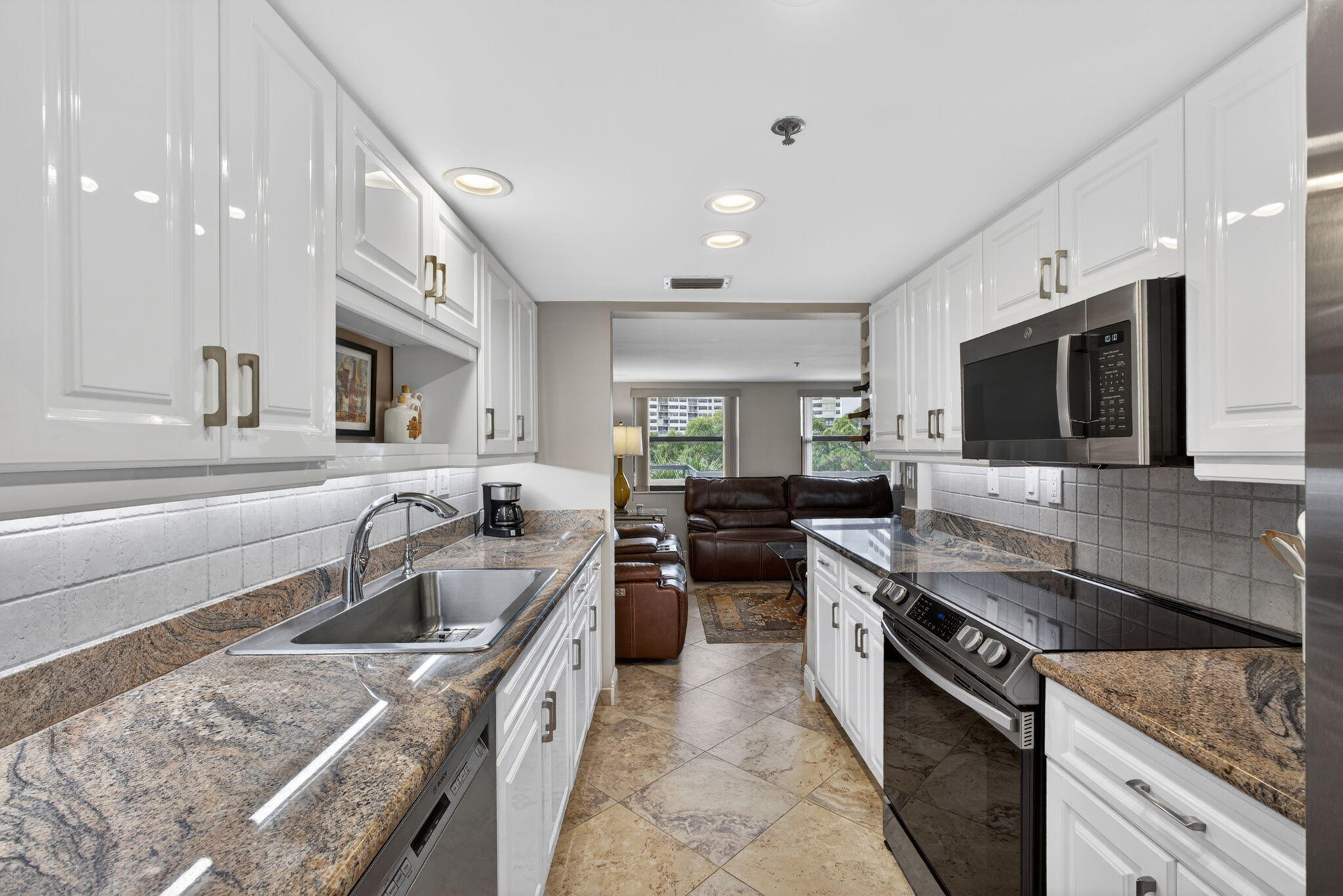 364 Golfview Road, Unit 506 North Palm Beach, FL 33408 - Photo 13 of 68 Kitchen 2