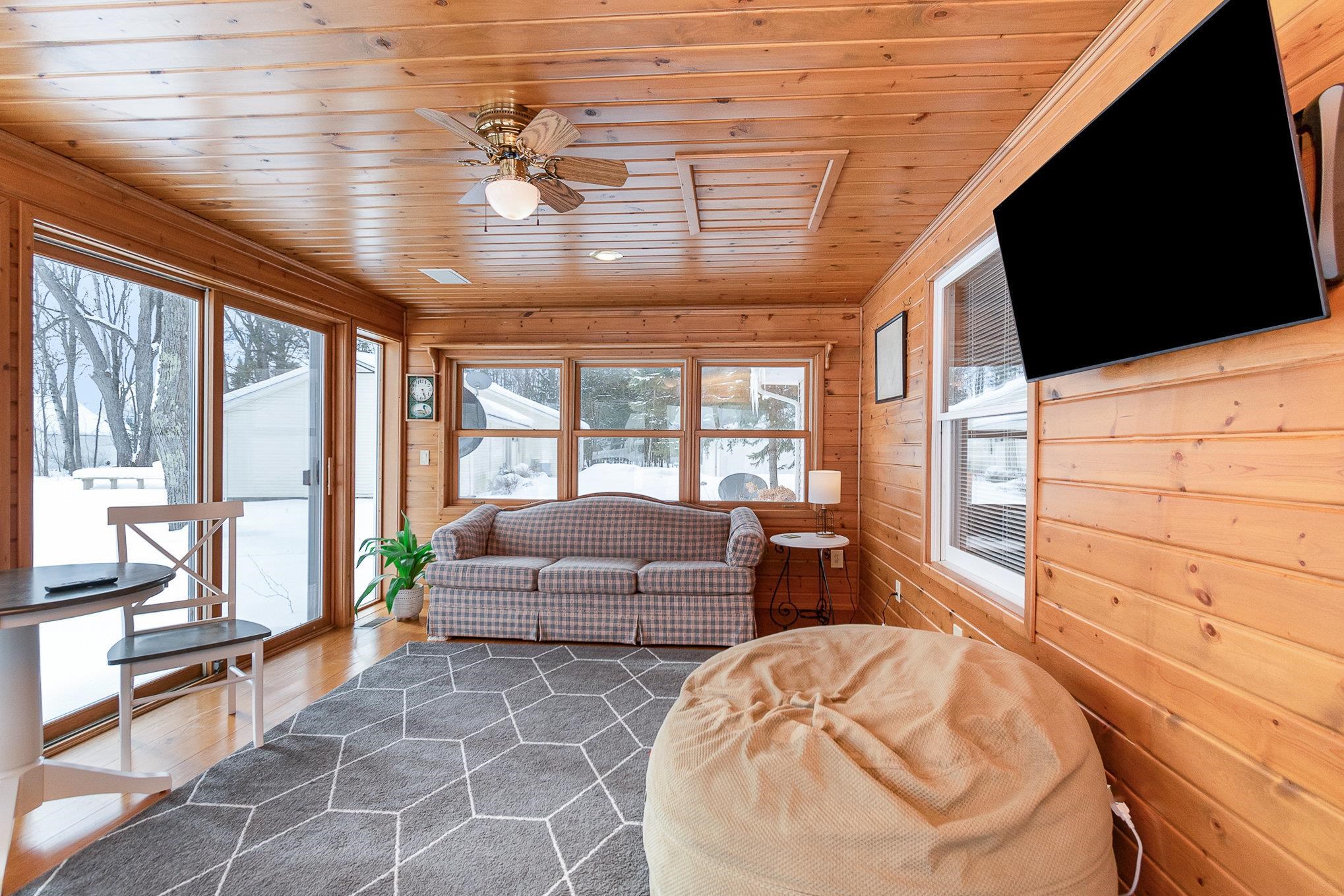 7661 Feather Lane Cheboygan, MI 49721 - Photo 15 of 38 Gallery Image 15