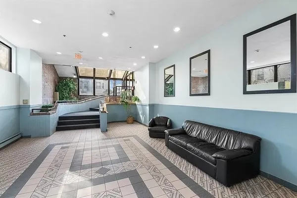 $2,900 | 39 Parlin Street, Unit 404, Everett, MA 02149