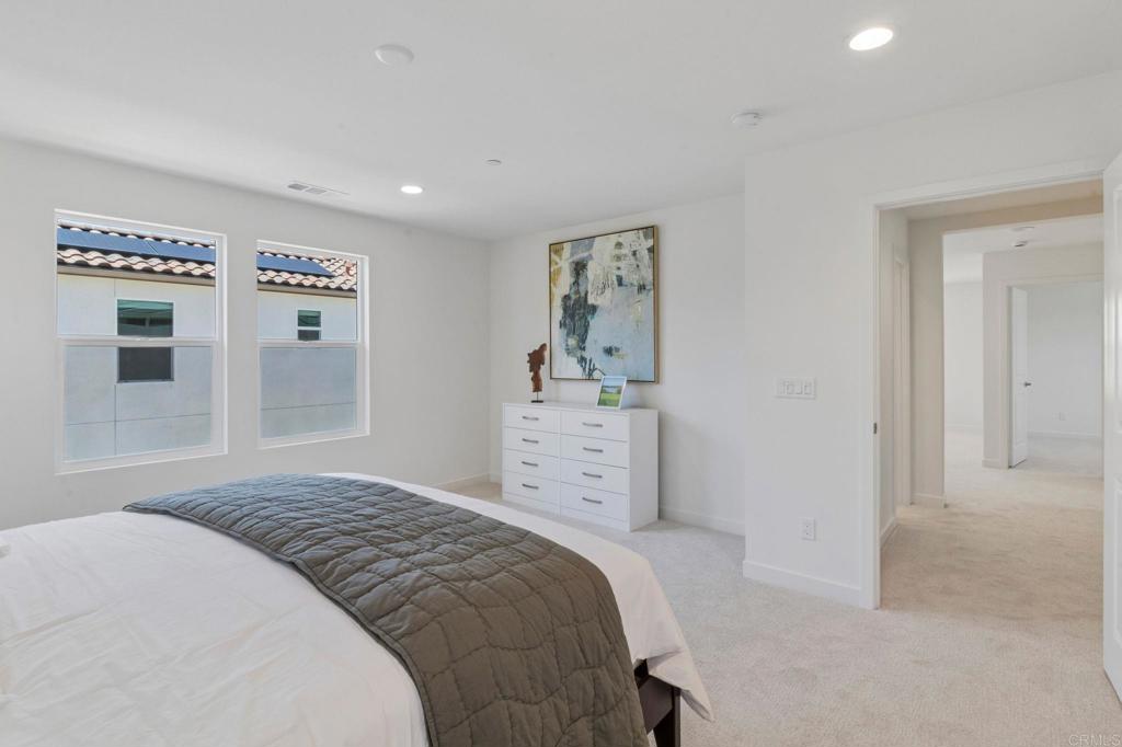 717 Kingbird Loop Oceanside, CA 92058 - Photo 16 of 35