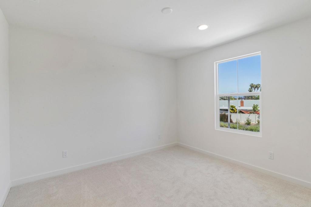 717 Kingbird Loop Oceanside, CA 92058 - Photo 27 of 35