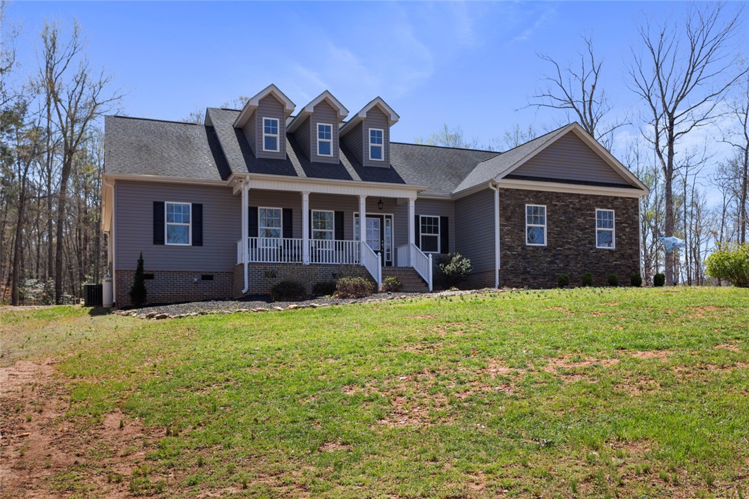 14 Hickory Street Williamston, SC 29697 - Photo 2 of 28