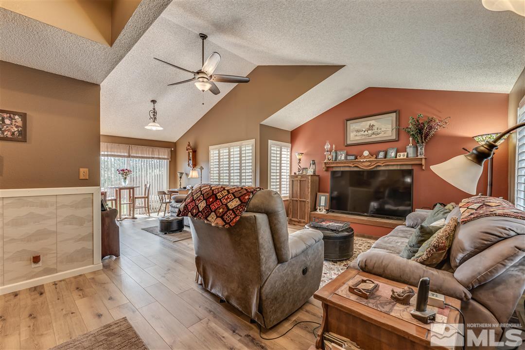 14550 Sundance Drive Reno, NV 89511 - Photo 4 of 28 Photo 4