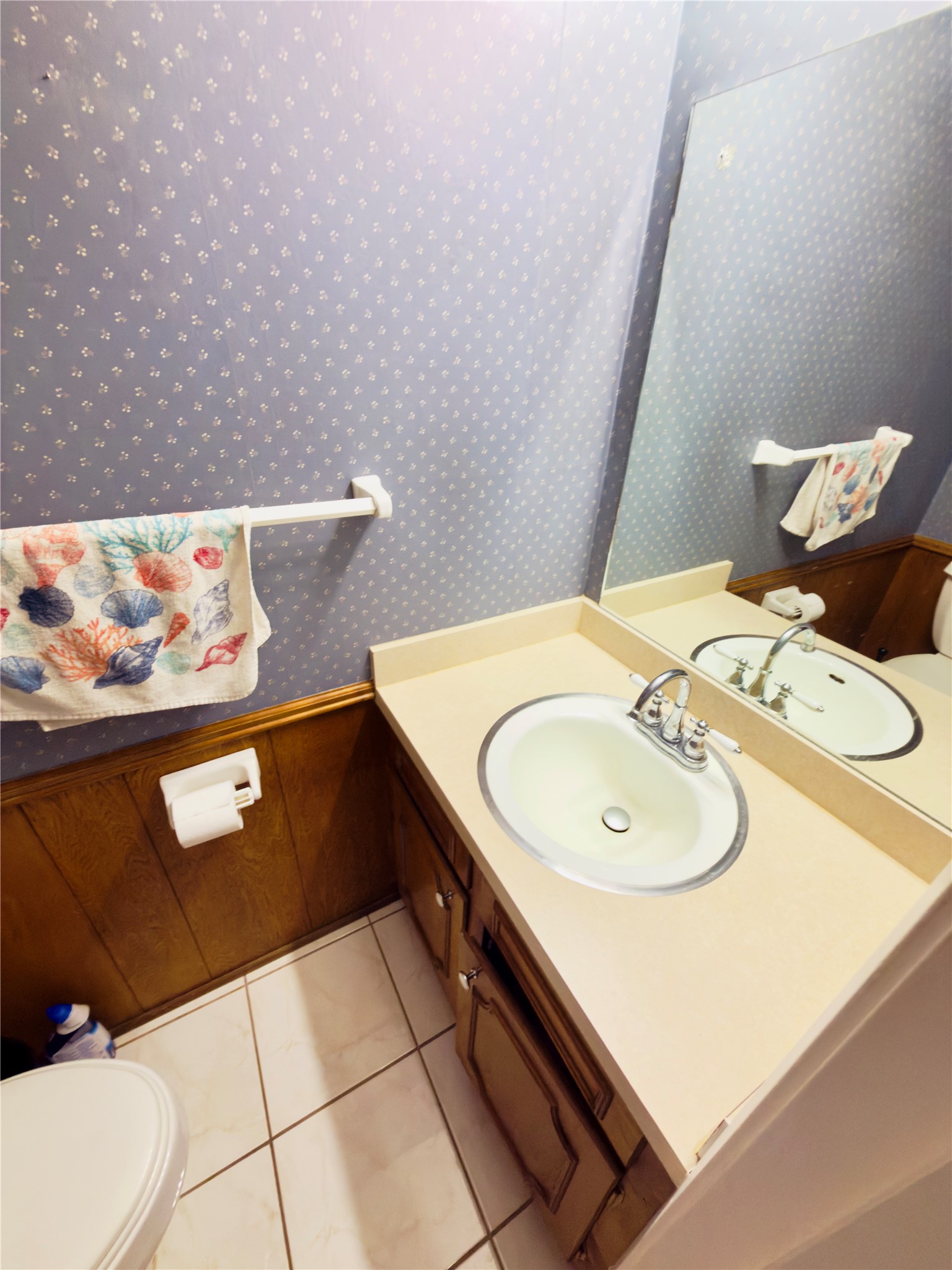 4804 Country Club View Baytown, TX 77521 - Photo 20 of 38 Half Bath in Utility Room
