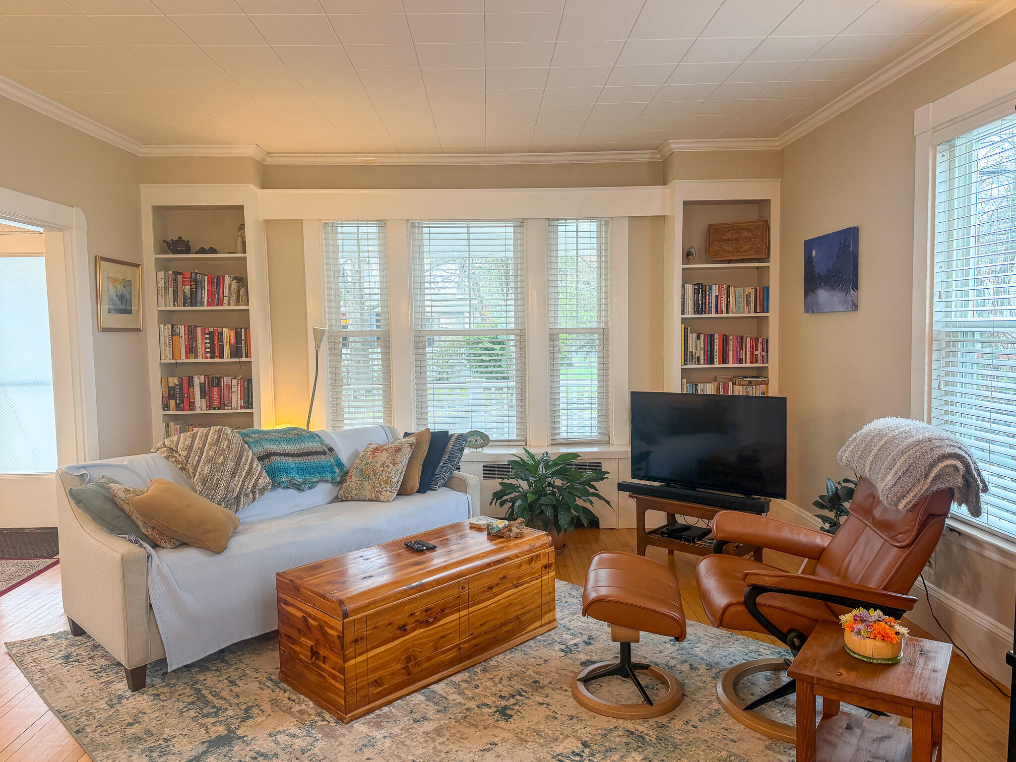 374 Center Street Bangor, ME 04401 - Photo 16 of 30 9