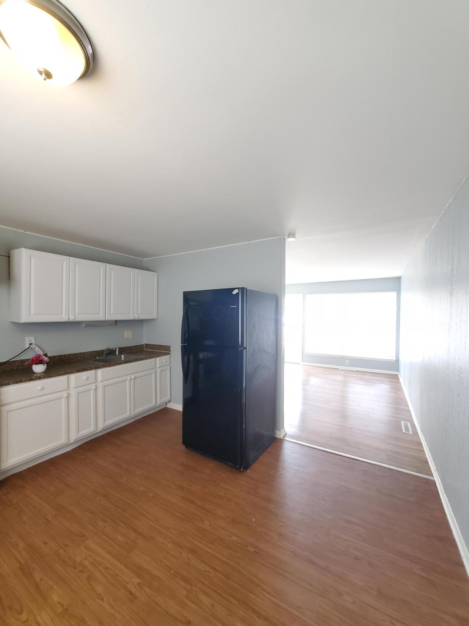 2588 Nona Road Columbus, OH 43207 - Photo 9 of 20 20240826_141919