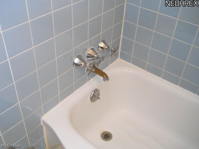 13813 Cedar Road, Unit 102 South Euclid, OH 44118 - Photo 8 of 10