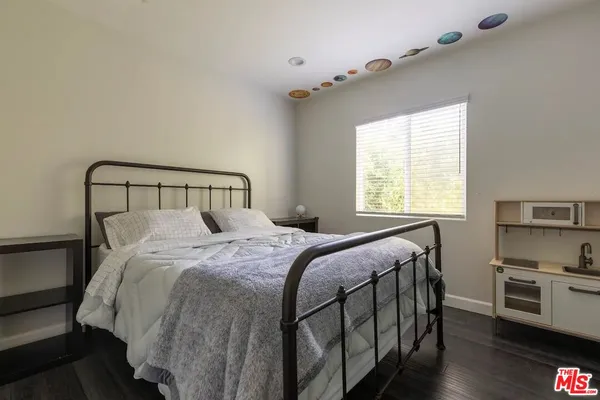 $6,200 | 1207 Reynolds Drive, Glendale, CA 91205