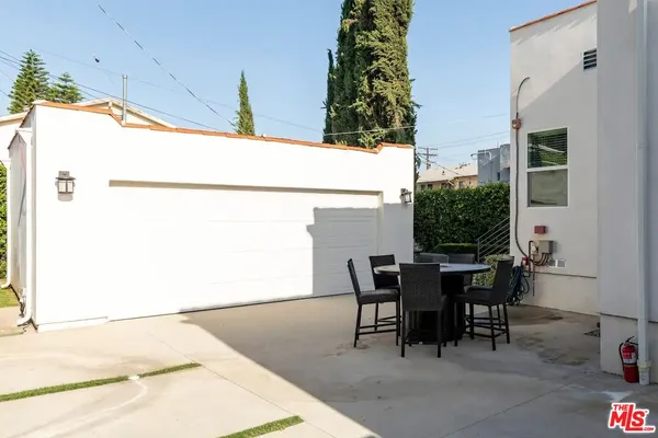 $5,900 | 1207 Reynolds Drive, Glendale, CA 91205