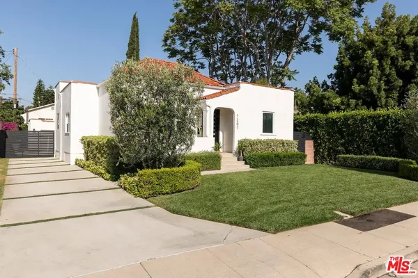 $6,200 | 1207 Reynolds Drive, Glendale, CA 91205