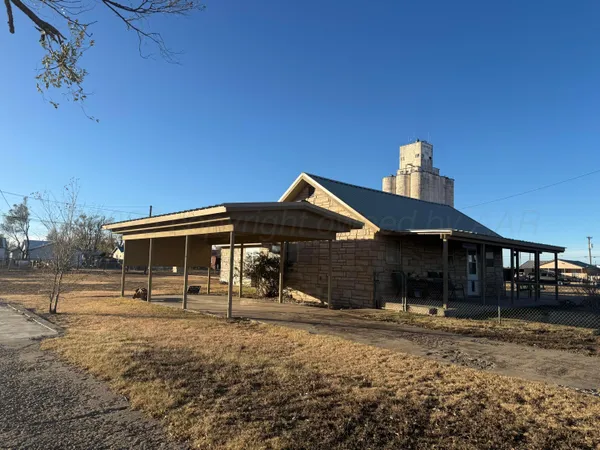 $128,000 | 204 Ave L, Sunray, TX 79086