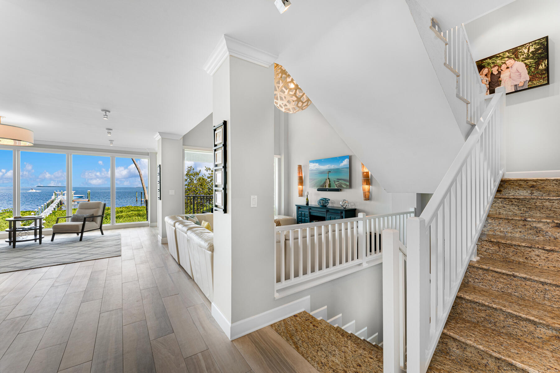 108 North Bounty Lane Key Largo, FL 33037 - Photo 48 of 79 Entry to main level