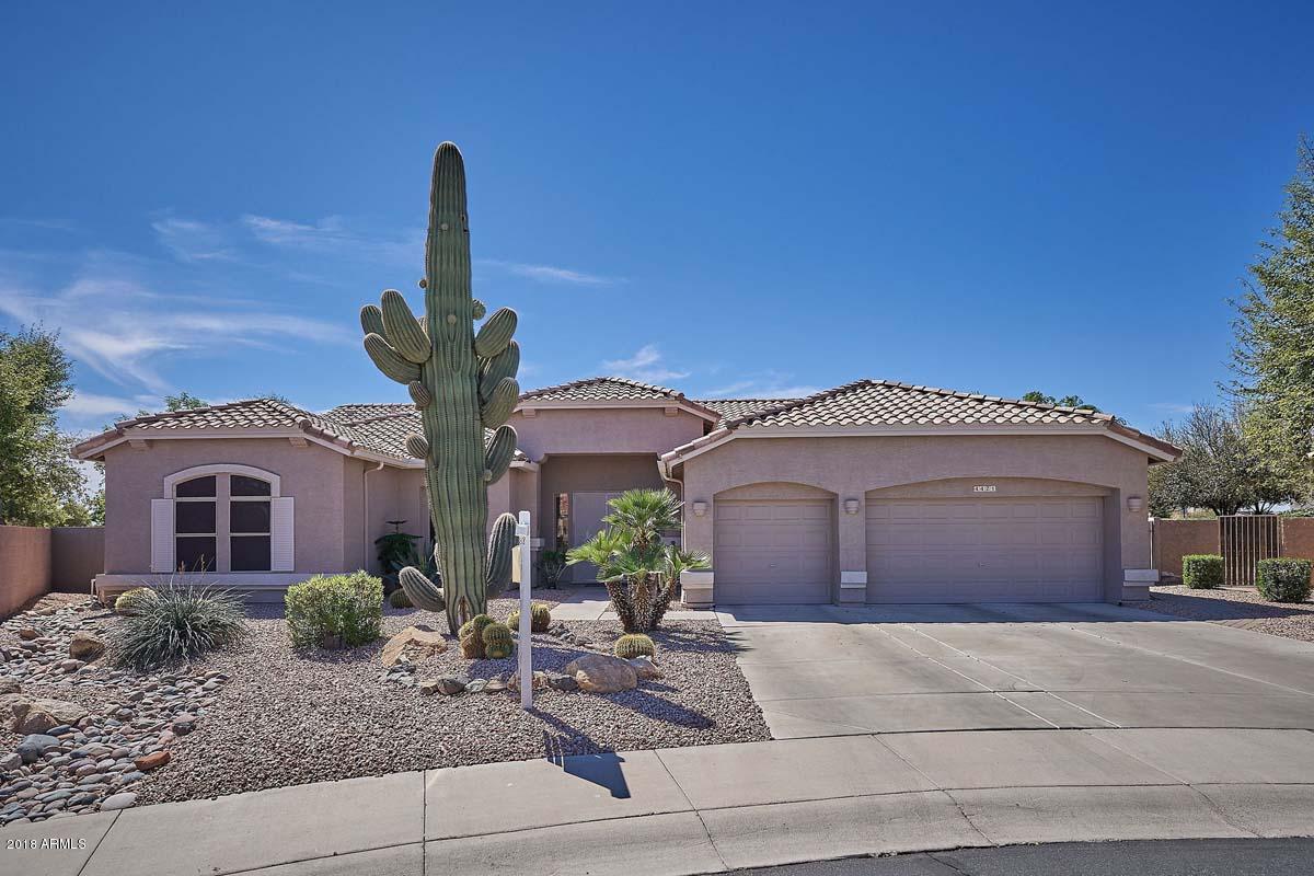 4421 East Walnut Road Gilbert, AZ 85297 - Photo 1 of 67 Front View