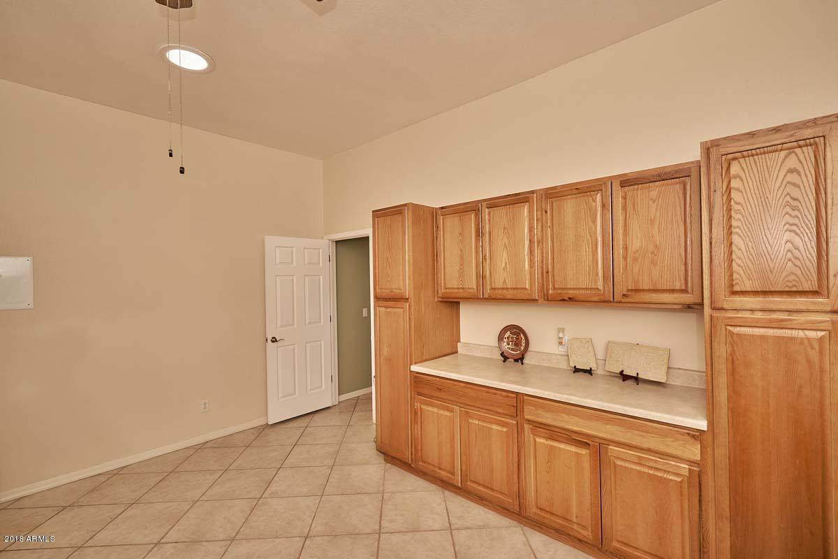 4421 East Walnut Road Gilbert, AZ 85297 - Photo 20 of 67 Laundry and Bonus Room2
