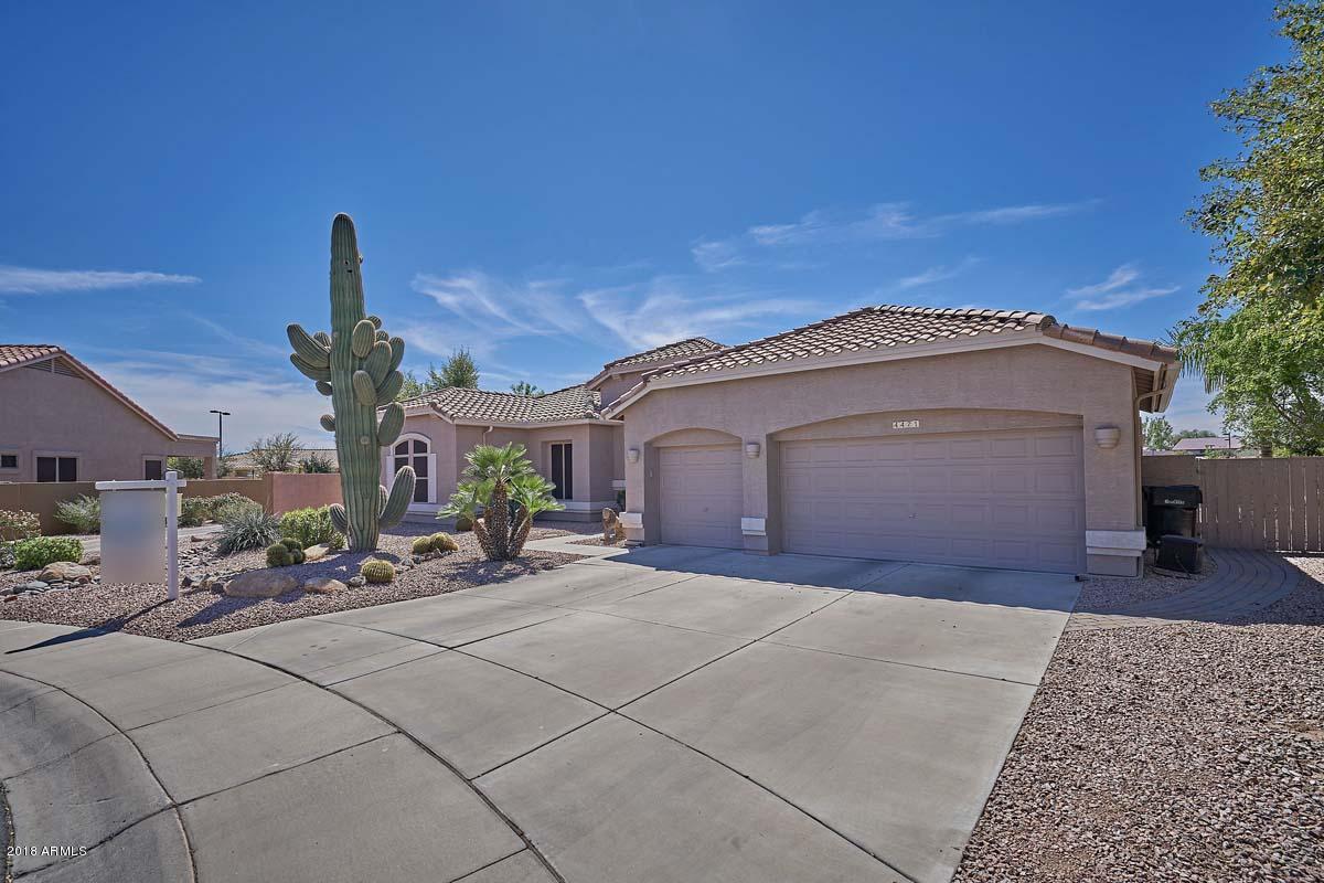 4421 East Walnut Road Gilbert, AZ 85297 - Photo 3 of 67 Front View3-NS