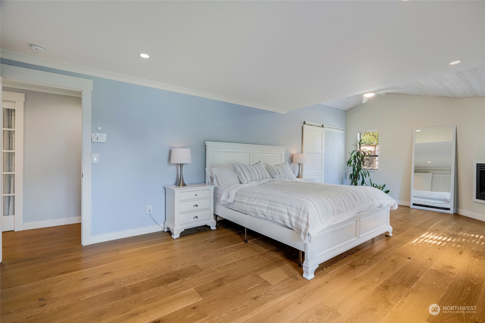 23010 East Echo Lake Road Snohomish, WA 98296 - Photo 13 of 34 Gallery Image 13