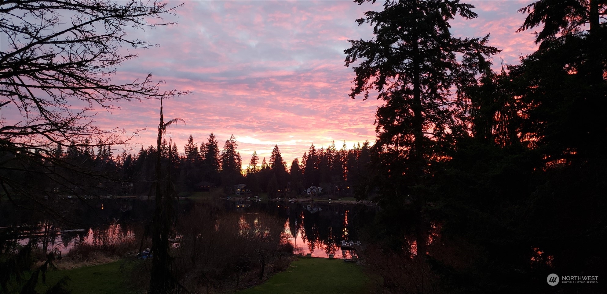 23010 East Echo Lake Road Snohomish, WA 98296 - Photo 33 of 34 Gallery Image 33