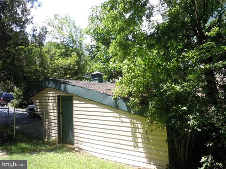 415 Byberry Road Philadelphia, PA 19116 - Photo 24 of 25 Garage