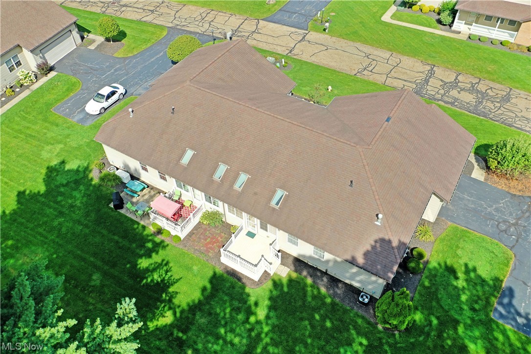 2033 East River Road, Unit 11 Newton Falls, OH 44444 - Photo 4 of 35 View of drone / aerial view