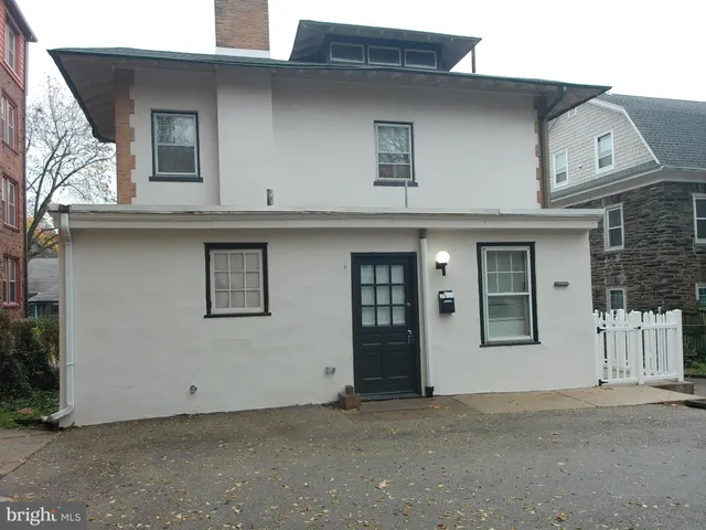 $1,295 | 7870 Spring Avenue, Unit 1REAR, Elkins Park, PA 19027