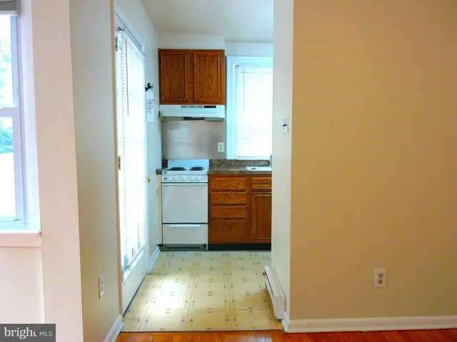 $1,295 | 7870 Spring Avenue, Unit 1REAR, Elkins Park, PA 19027