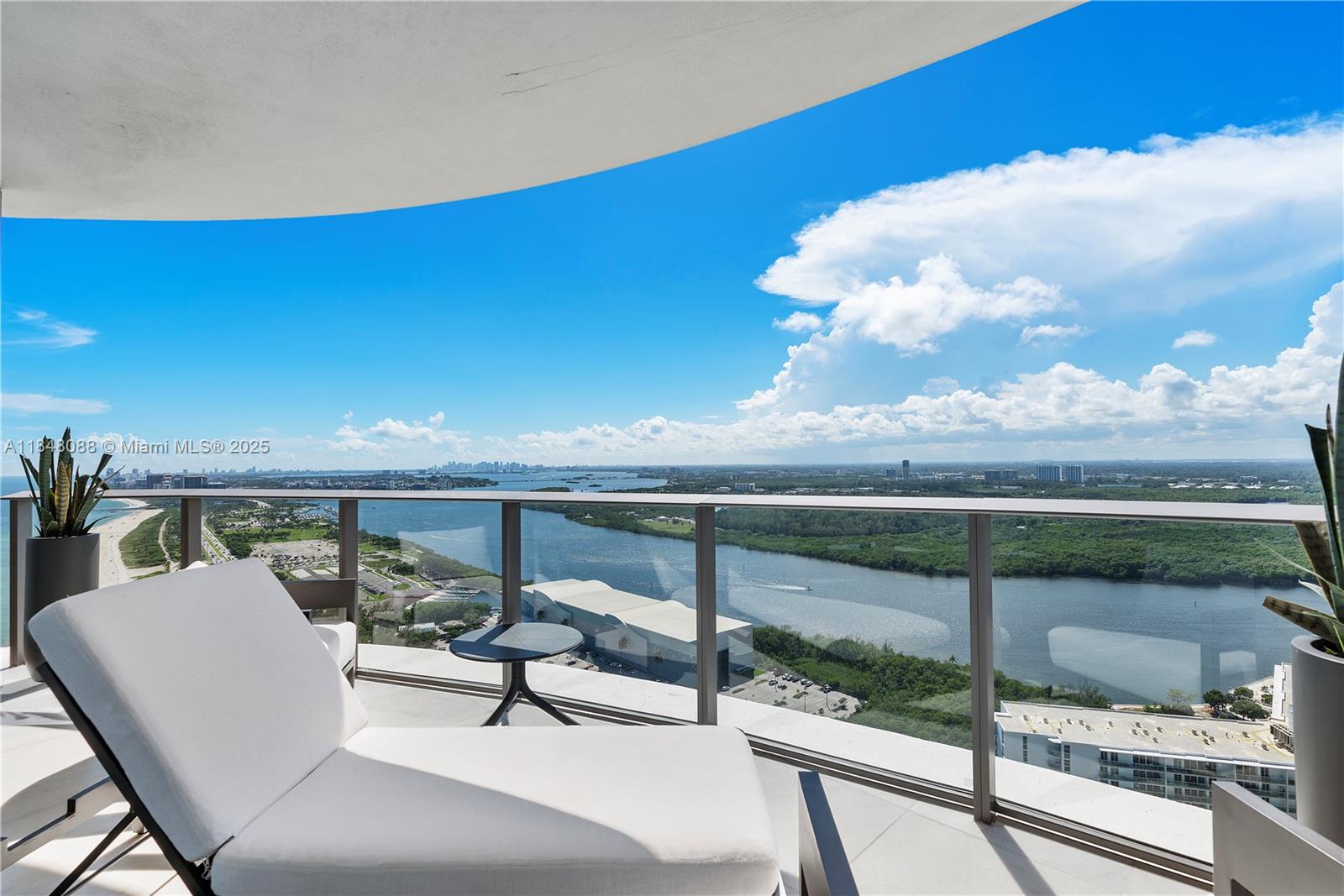 15701 Collins Avenue, Unit 3605 Sunny Isles Beach, FL 33160 - Photo 11 of 46 a view of a terrace