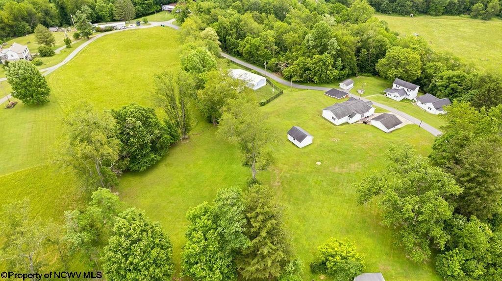 573 Rosemont School Road Bridgeport, WV 26330 - Photo 9 of 50 Gallery Image 9