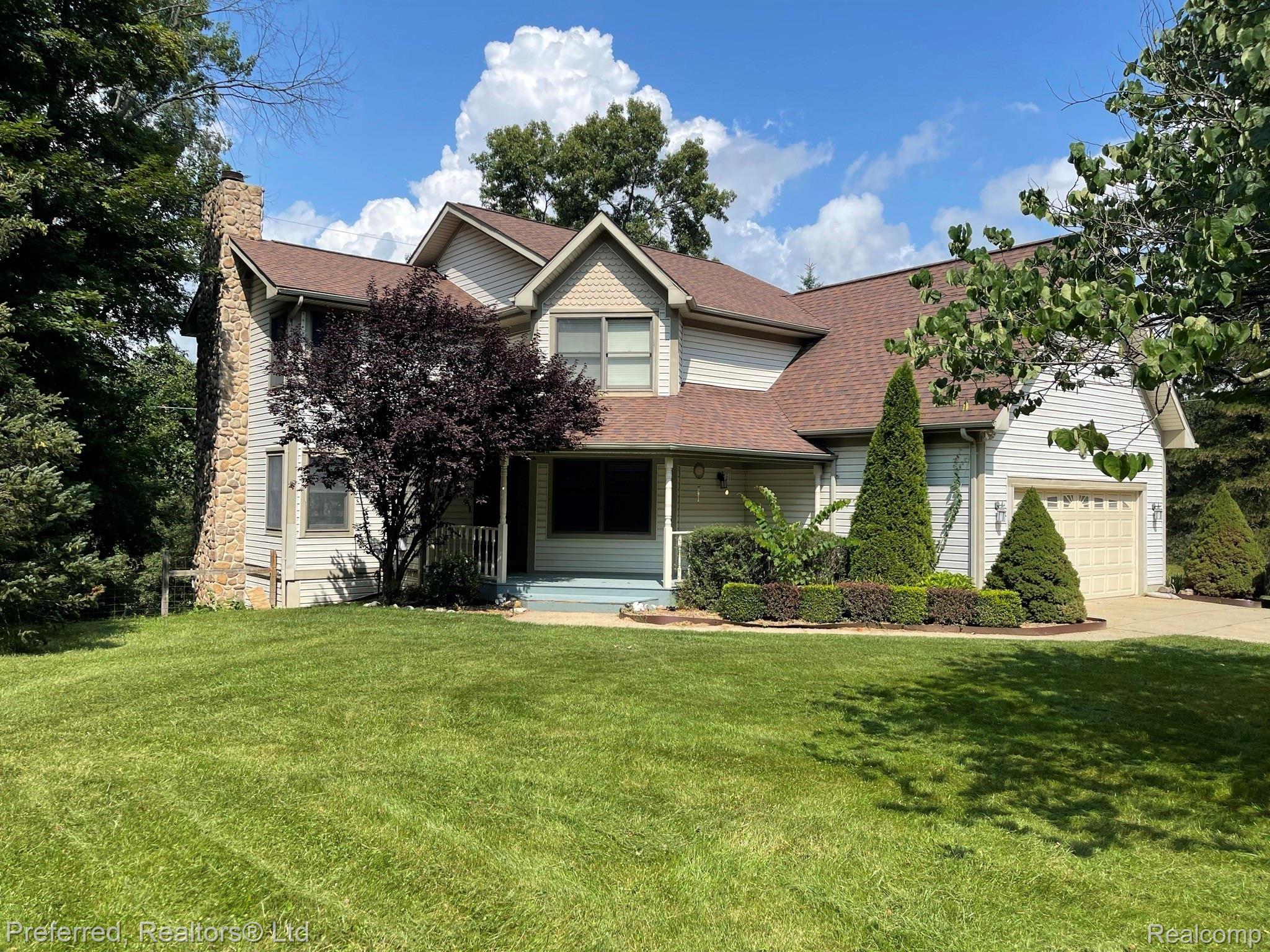1974 Sexton Road Howell, MI 48843 - Photo 1 of 49 Front view