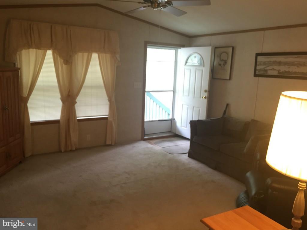 116 Roberts Road Toms River, NJ 08755 - Photo 11 of 19 Gallery Image 11