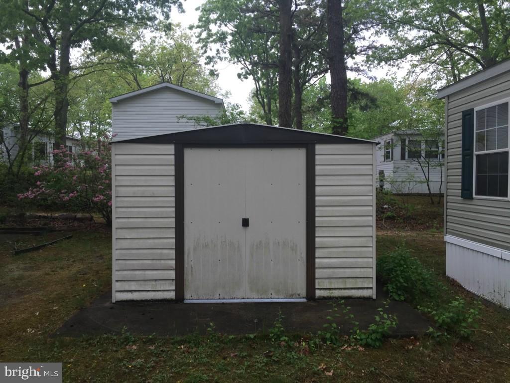 116 Roberts Road Toms River, NJ 08755 - Photo 13 of 19 Gallery Image 13