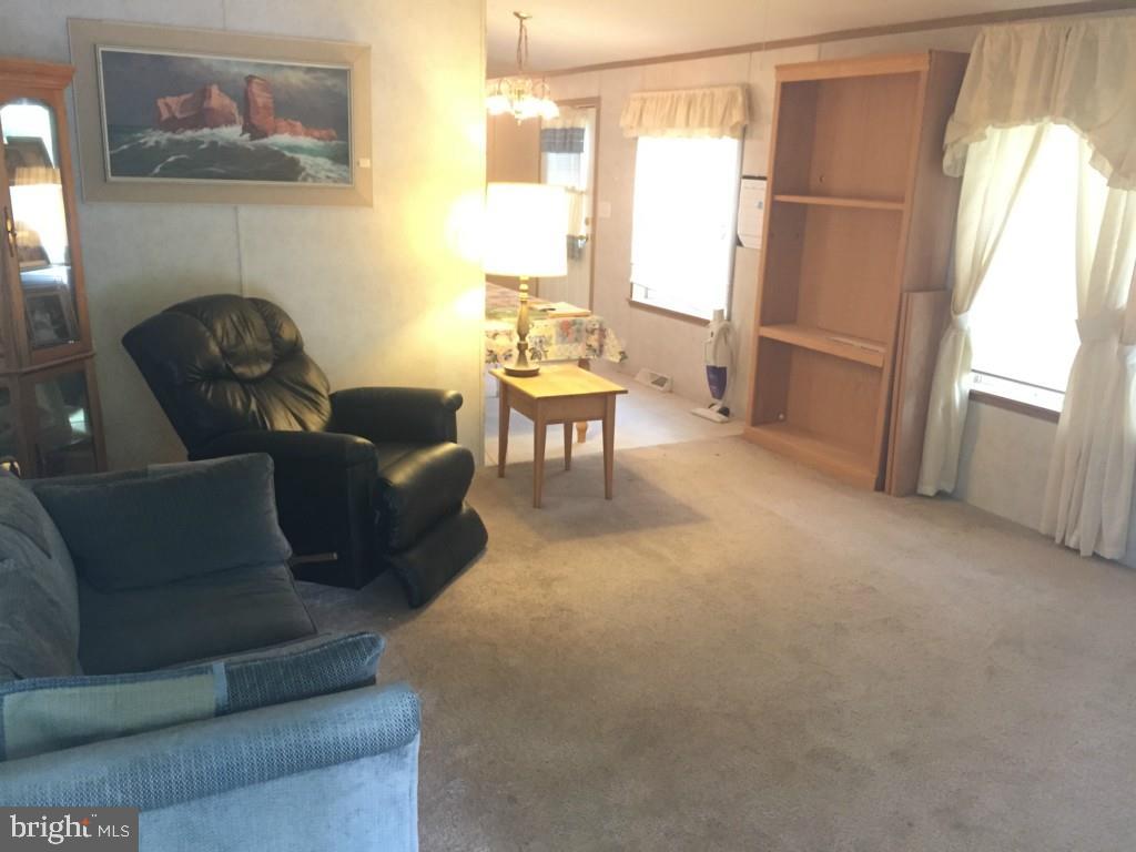 116 Roberts Road Toms River, NJ 08755 - Photo 10 of 19 Gallery Image 10
