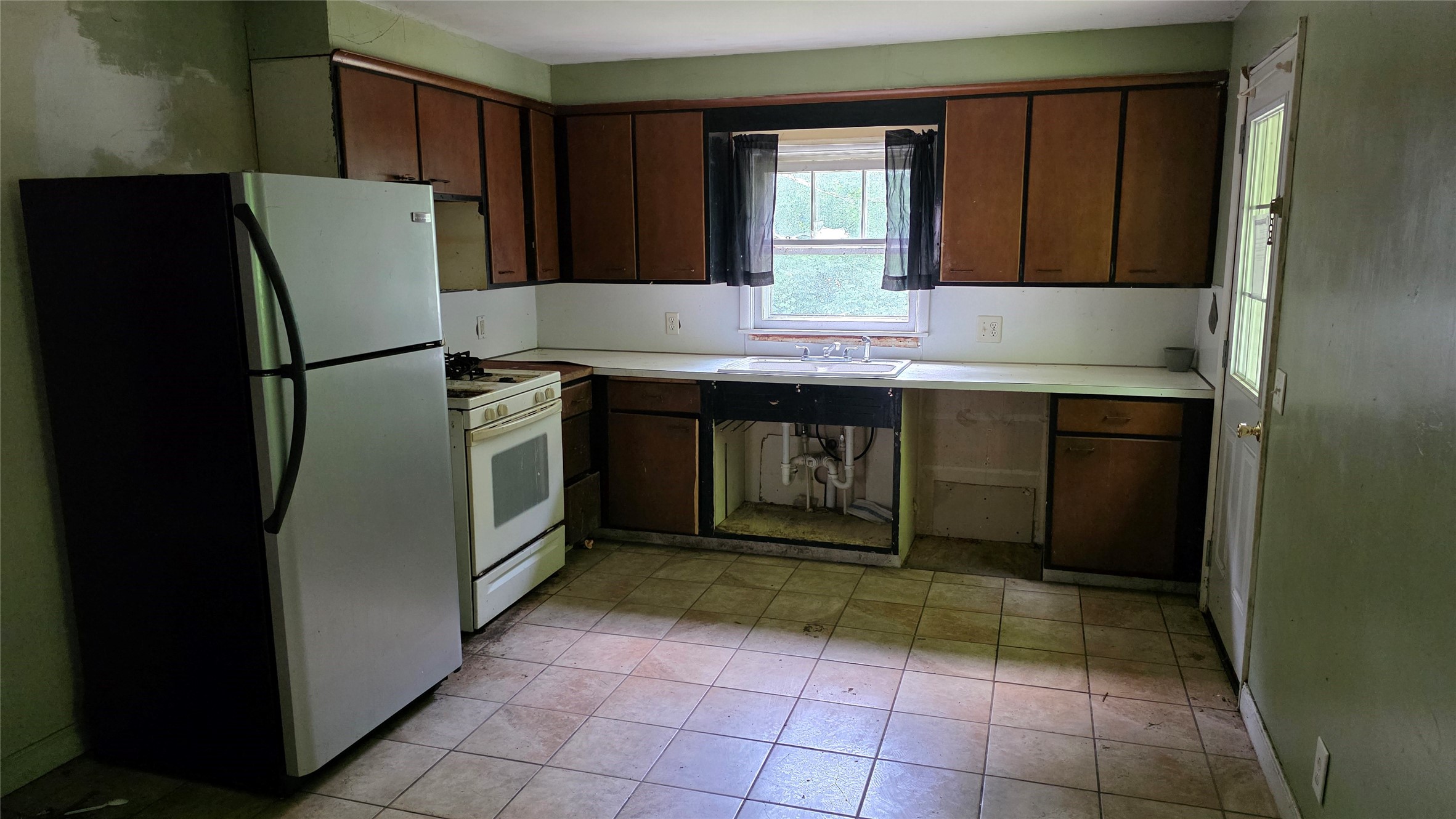 55 Powers Road Binghamton, NY 13903 - Photo 5 of 12