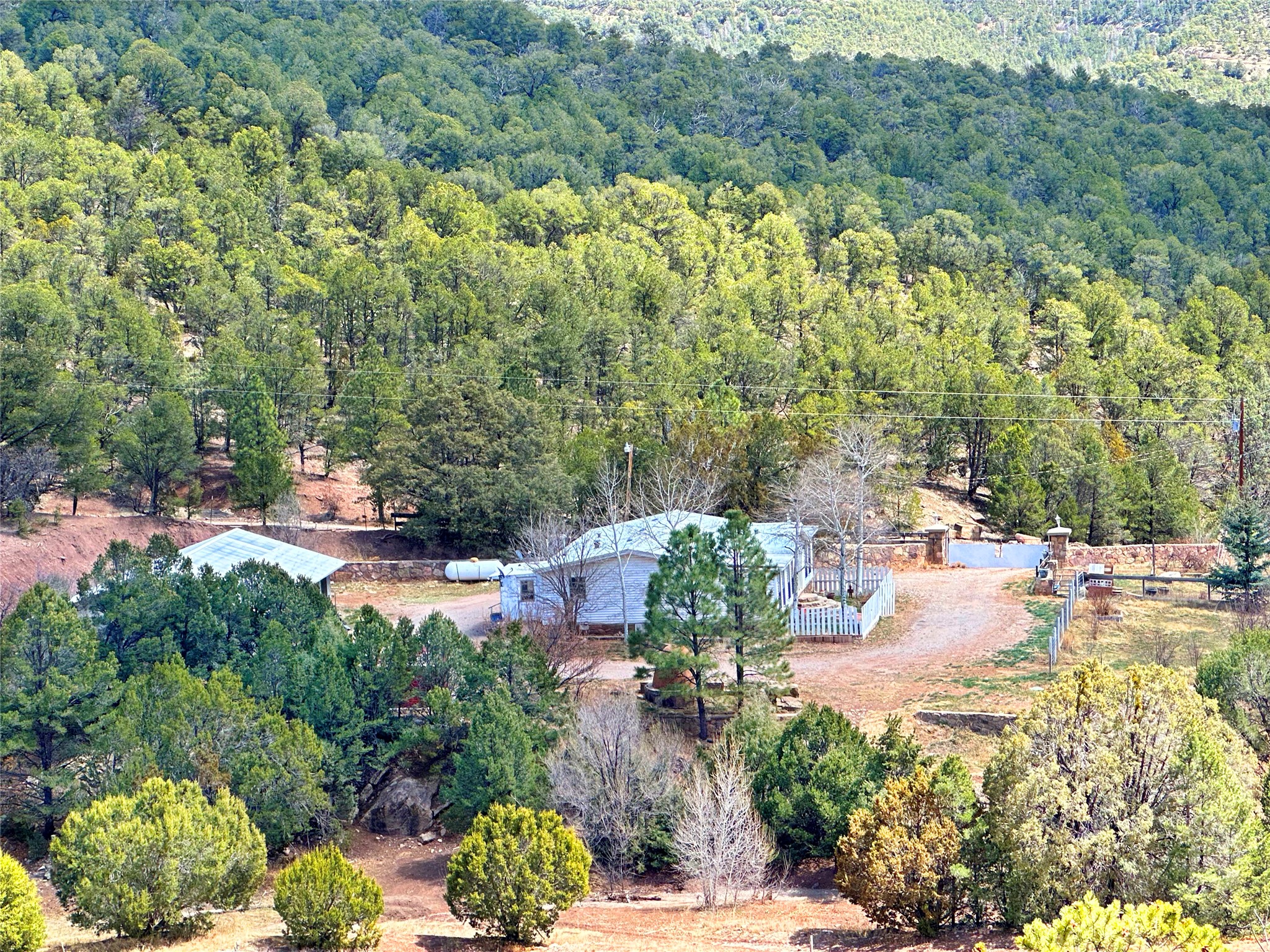 53 County Rd B44C Pecos, NM 87552 - Photo 38 of 51