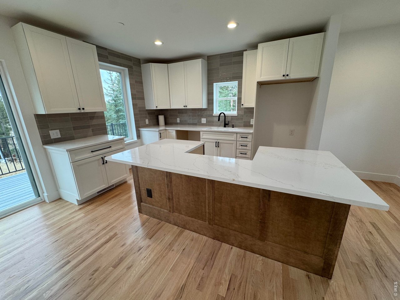 278 Ridge Road Ward, CO 80481 - Photo 2 of 34 Gallery Image 2
