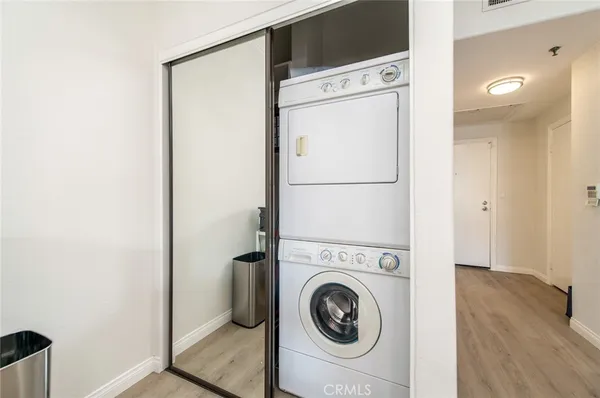 $449,000 | 300 North El Molino Avenue, Unit 312, Pasadena, CA 91101