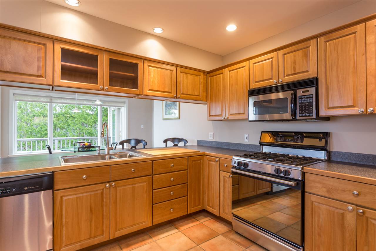 219 Cushing Road Newmarket, NH 03857 - Photo 11 of 40