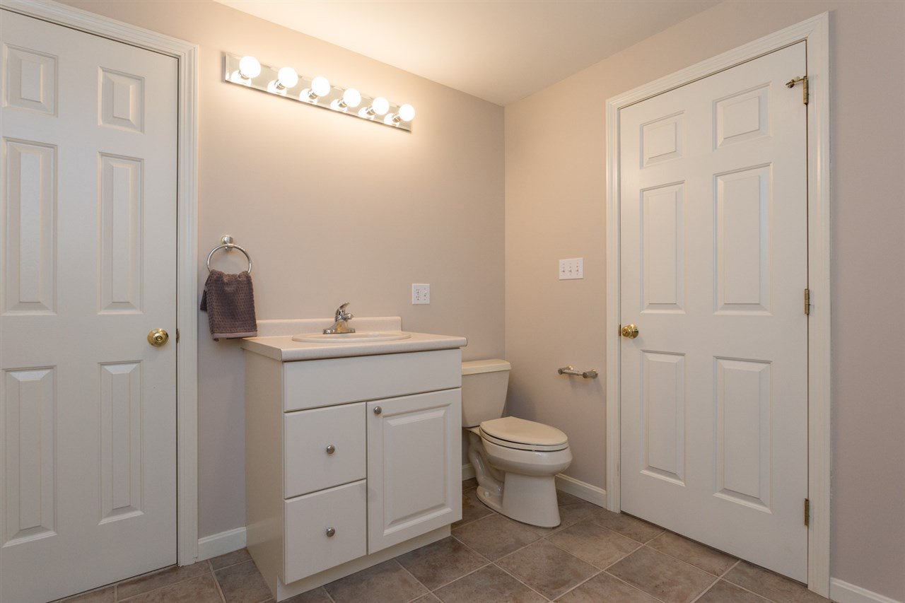 219 Cushing Road Newmarket, NH 03857 - Photo 25 of 40
