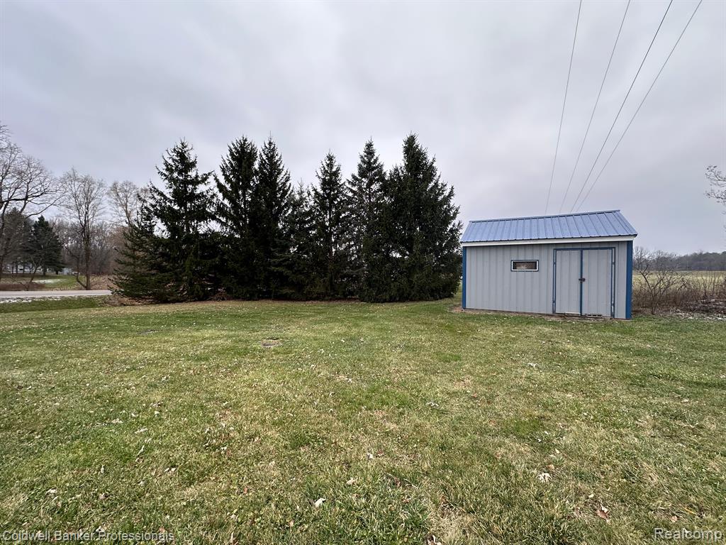 1240 Morris Road Lapeer, MI 48446 - Photo 4 of 20 Gallery Image 4