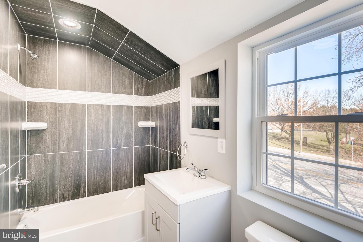603 Crosby Road Baltimore, MD 21228 - Photo 16 of 28