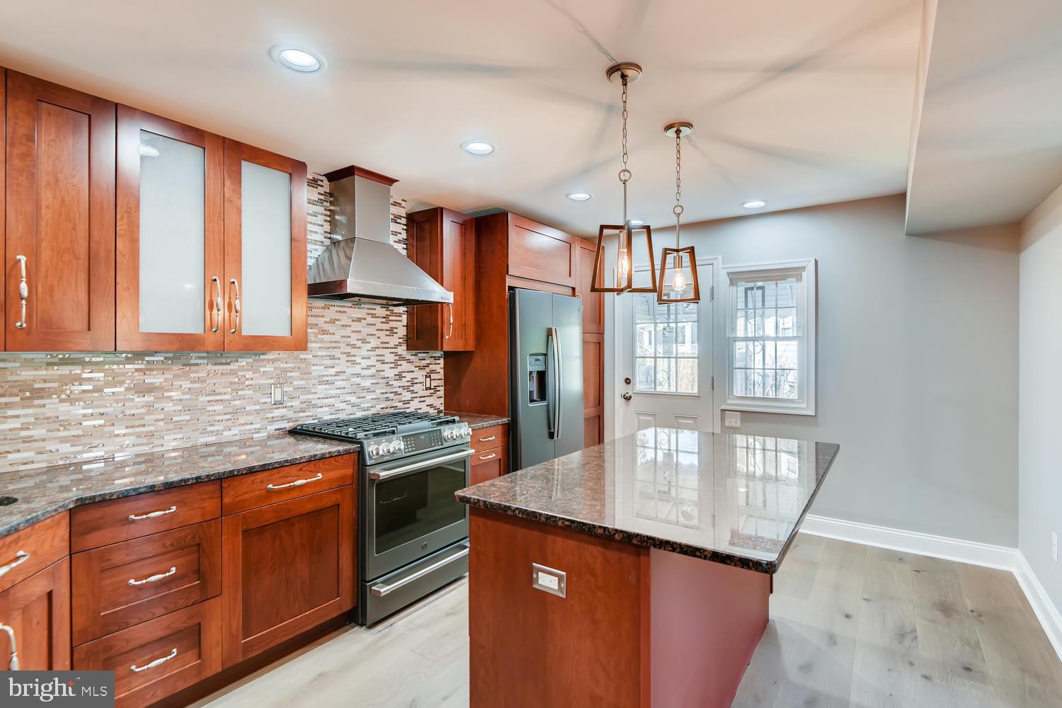 603 Crosby Road Baltimore, MD 21228 - Photo 7 of 28