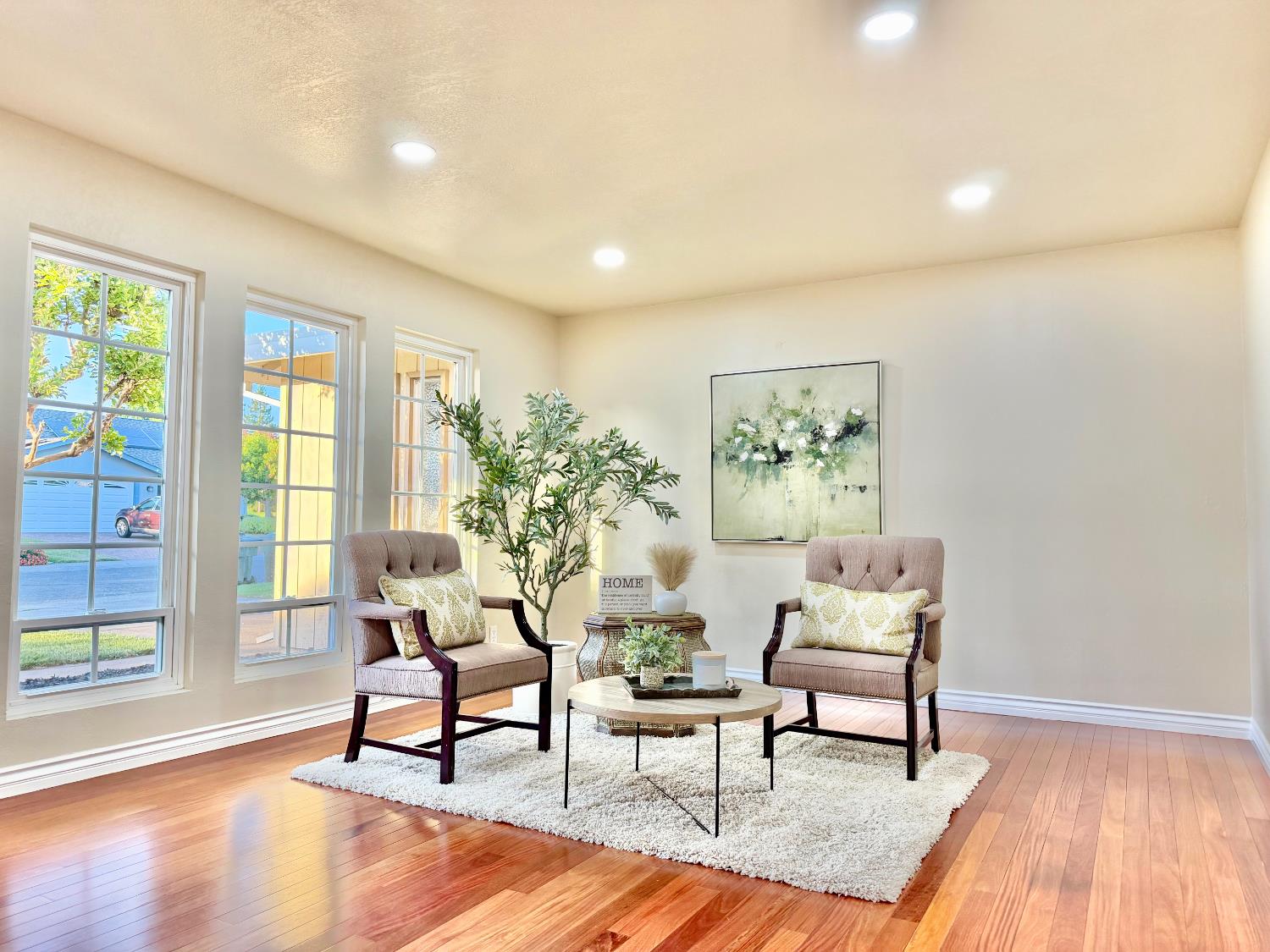 5706 Jeff Way Carmichael, CA 95608 - Photo 3 of 48 Living Room with lots of natural light.